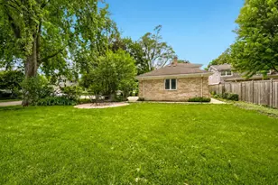 616 W Park St, Arlington Heights, IL 60005 - Photo 35