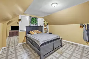 3031 S Central Park Ave, Chicago, IL 60623 - Photo 9