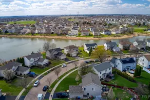 2645 Caliendo Cir, Montgomery, IL 60538 - Photo 29