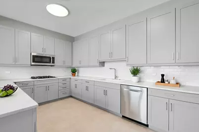 600 N Lake Shore Drive #3804, Chicago, IL 60611 - Photo 3