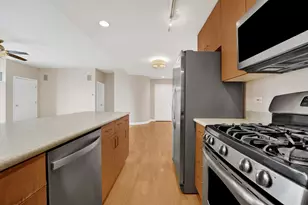 680 N Green St, Chicago, IL 60642 - Photo 11