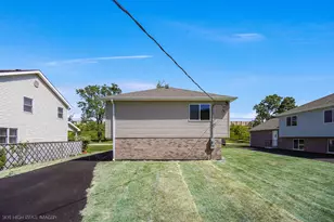 1411 W 172nd St, East Hazel Crest, IL 60429 - Photo 29
