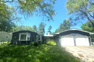 2910 Killarney Dr, Cary, IL 60013 - Photo 1