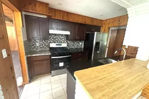 2910 Killarney Dr, Cary, IL 60013 - Photo 5