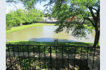 744 N Briar Hill Lane #4, Addison, IL 60101 - Photo 11
