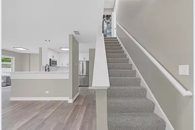 291 Wedgewood Circle, Lake in the Hills, IL 60156 - Photo 13