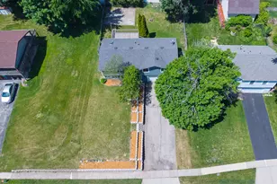 10809 N Church St, Huntley, IL 60142 - Photo 35