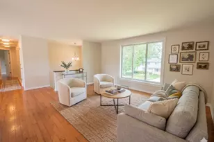 10809 N Church St, Huntley, IL 60142 - Photo 3