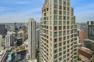 30 E Huron St, Chicago, IL 60611 - Photo 17