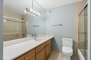 30 E Huron St, Chicago, IL 60611 - Photo 13
