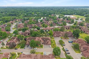 1608 Thames Ct, Wheaton, IL 60189 - Photo 33