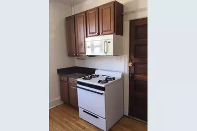 2208 W Berteau Avenue #3, Chicago, IL 60618 - Photo 7