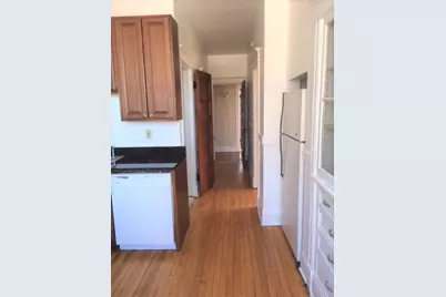 2208 W Berteau Avenue #3, Chicago, IL 60618 - Photo 9