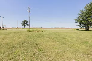 29058 E 2700th St, Prophetstown, IL 61277 - Photo 43