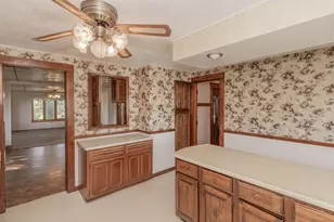 29058 E 2700th St, Prophetstown, IL 61277 - Photo 15