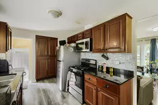 13 Bonnie Ln, Yorkville, IL 60560 - Photo 5