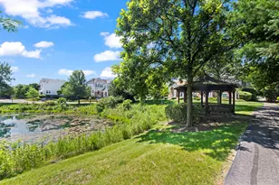105 Arcadia Ln, Lake Zurich, IL 60047 - Photo 17