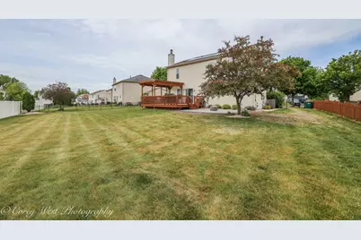 815 Willow Street, Kirkland, IL 60146 - Photo 61