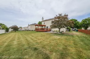 815 Willow St, Kirkland, IL 60146 - Photo 61