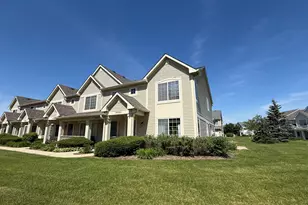 39321 N Melbourne Ct, Beach Park, IL 60083 - Photo 5