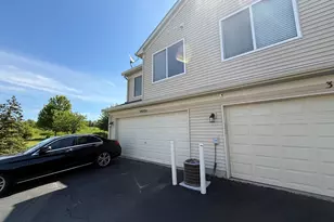 39321 N Melbourne Ct, Beach Park, IL 60083 - Photo 9