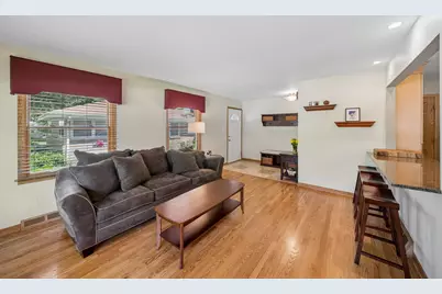 4405 Prospect Avenue, Downers Grove, IL 60515 - Photo 5