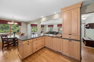 4405 Prospect Ave, Downers Grove, IL 60515 - Photo 7