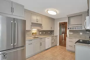 14727 Golf Rd, Orland Park, IL 60462 - Photo 5