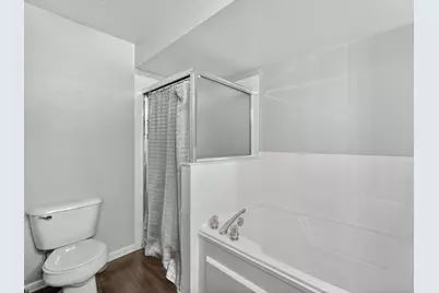 979 Huntington Drive #979, Elk Grove Village, IL 60007 - Photo 11