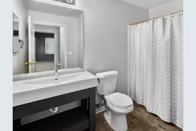 979 Huntington Drive #979, Elk Grove Village, IL 60007 - Photo 13