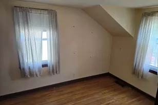 627 N 11th St, Dekalb, IL 60115 - Photo 33