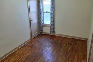 627 N 11th St, Dekalb, IL 60115 - Photo 25