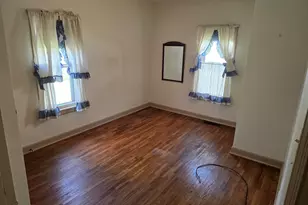 627 N 11th St, Dekalb, IL 60115 - Photo 27