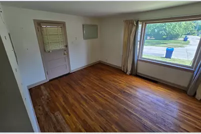 627 N. 11th Street, Dekalb, IL 60115 - Photo 15