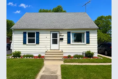 1004 21st Street, Zion, IL 60099 - Photo 1