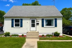 1004 21st St, Zion, IL 60099 - Photo 1