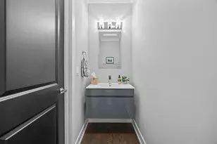 2743 N Ashland Ave, Chicago, IL 60614 - Photo 23