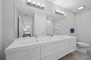 2743 N Ashland Ave, Chicago, IL 60614 - Photo 17