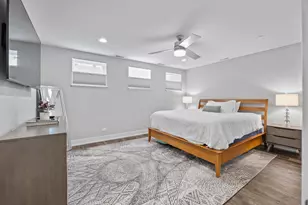 2743 N Ashland Ave, Chicago, IL 60614 - Photo 15