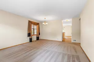11507 Stonewater Crossing, Huntley, IL 60142 - Photo 3