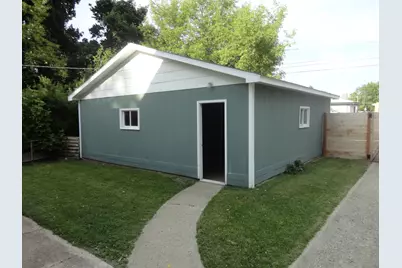 2305 Elisha Avenue, Zion, IL 60099 - Photo 17