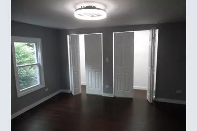 2305 Elisha Avenue, Zion, IL 60099 - Photo 5