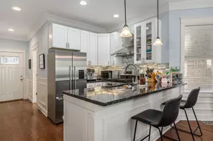 4421 N Troy St, Chicago, IL 60625 - Photo 5