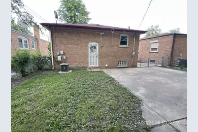 [Address not provided], Dolton, IL 60419 - Photo 3