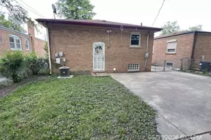 [Address not provided], Dolton, IL 60419 - Photo 3
