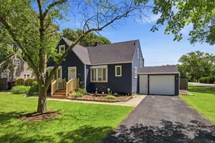 14357 Knox Ave, Midlothian, IL 60445 - Photo 3