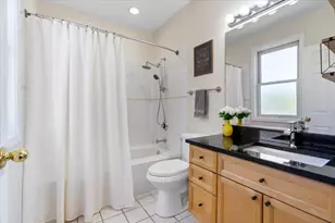 4232 N Harding Ave, Chicago, IL 60618 - Photo 13