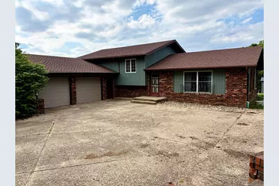 8819 Oak Drive, Clifton, IL 61727 - Photo 1