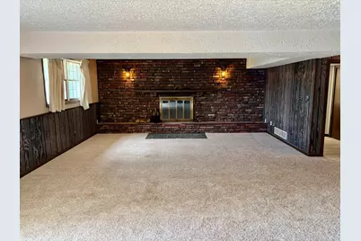 8819 Oak Drive, Clifton, IL 61727 - Photo 29