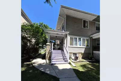 6437 33rd Street, Berwyn, IL 60402 - Photo 1